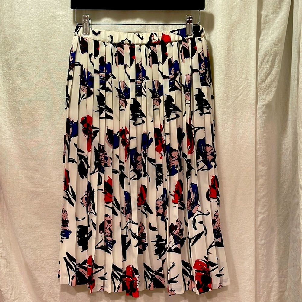 Midi Floral Pleated Skirt | Elastic Waist | Size XS